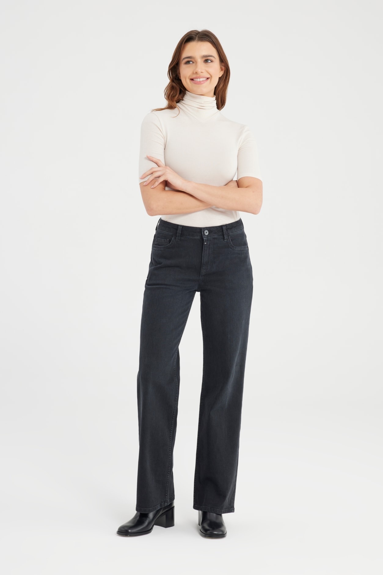 Wide Straight Jeans Nova Black VT COJ