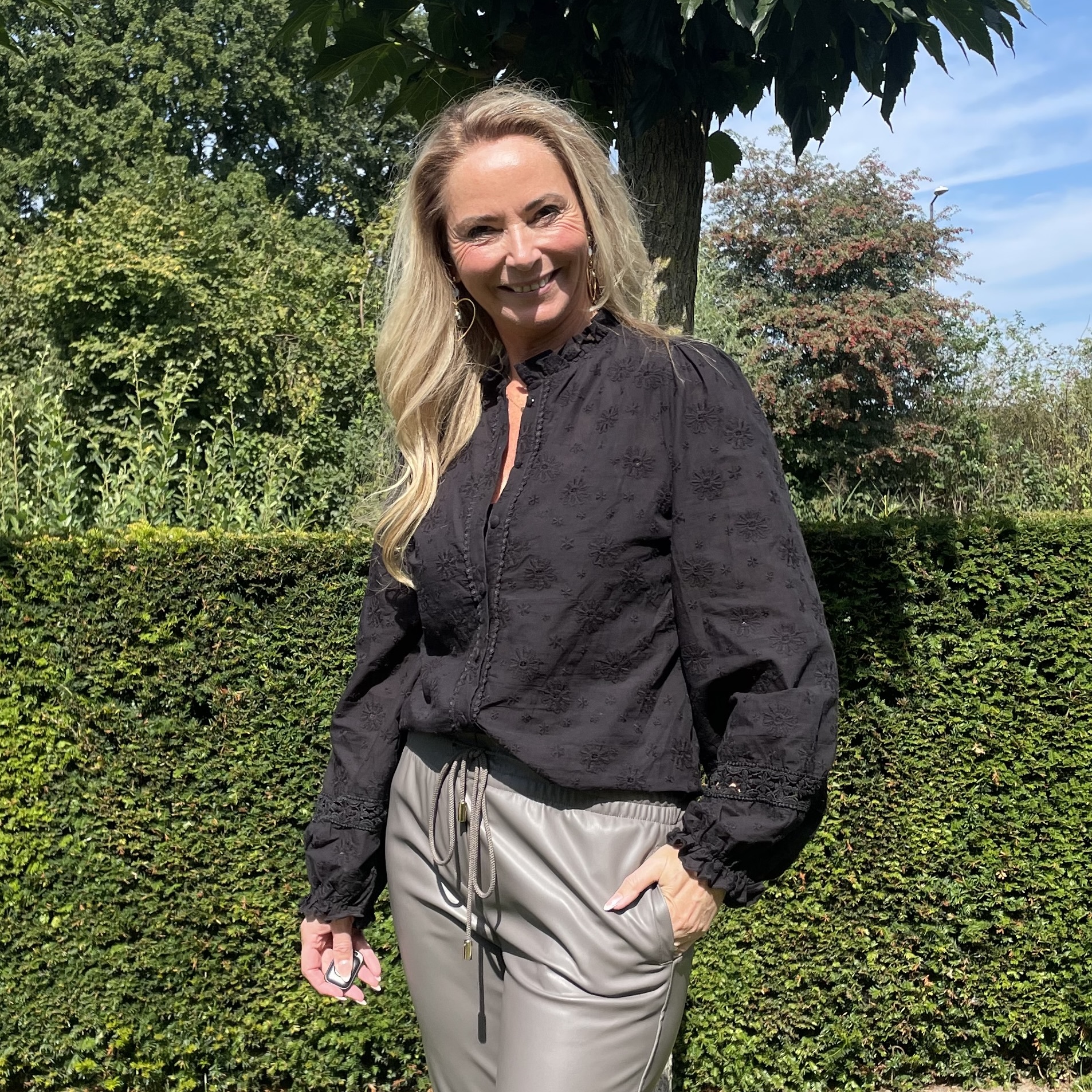 Blouse 5G074 Broderie Zwart