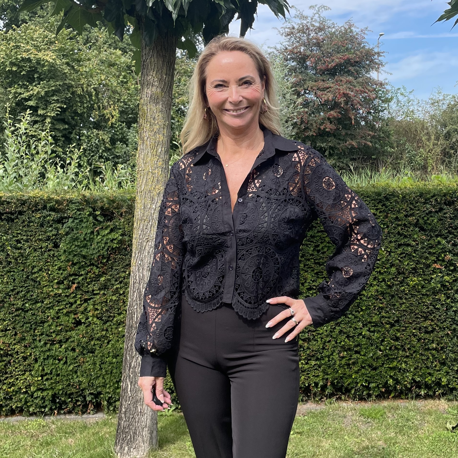 Blouse 0111 Kant Zwart