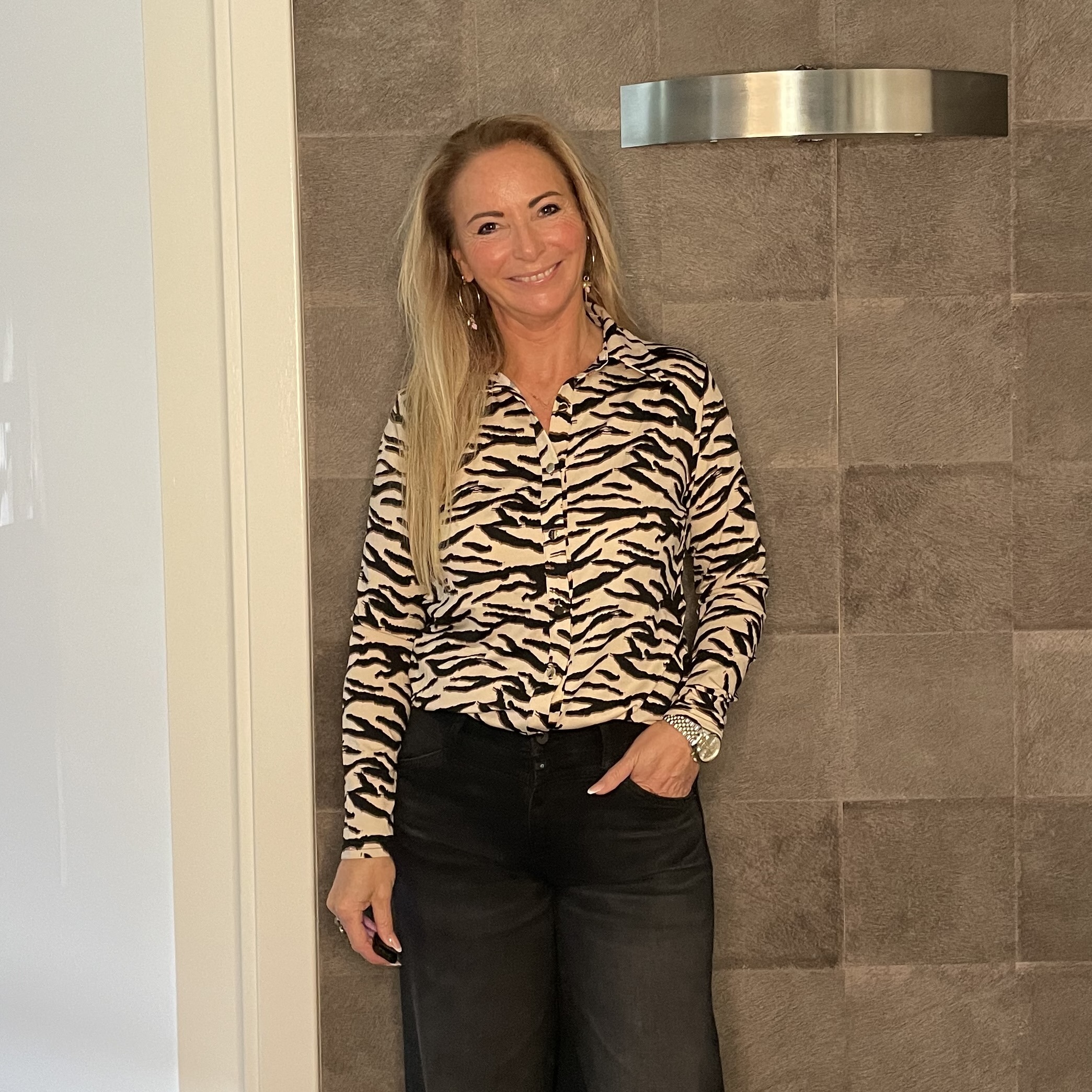 Blouse HS9826 Zebra Zwart Bruin